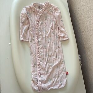 Magnetic Me Sleeper Gown & Hat